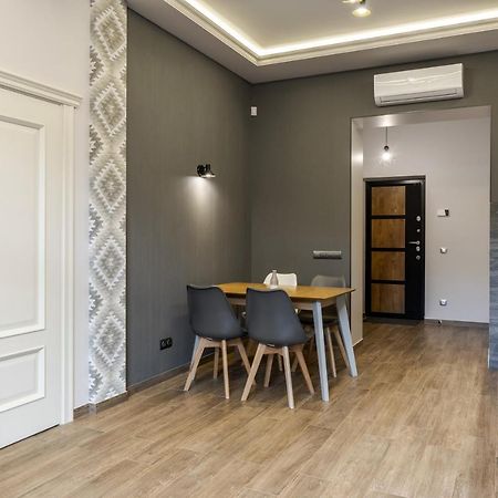 Inshiapartments On Kovzhuna Str Leópolis Exterior foto