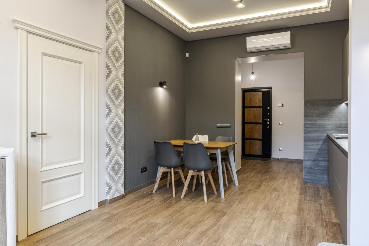 Inshiapartments On Kovzhuna Str Leópolis Exterior foto